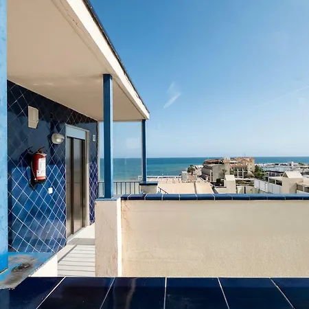 Apartman Atico Enfrente Mar